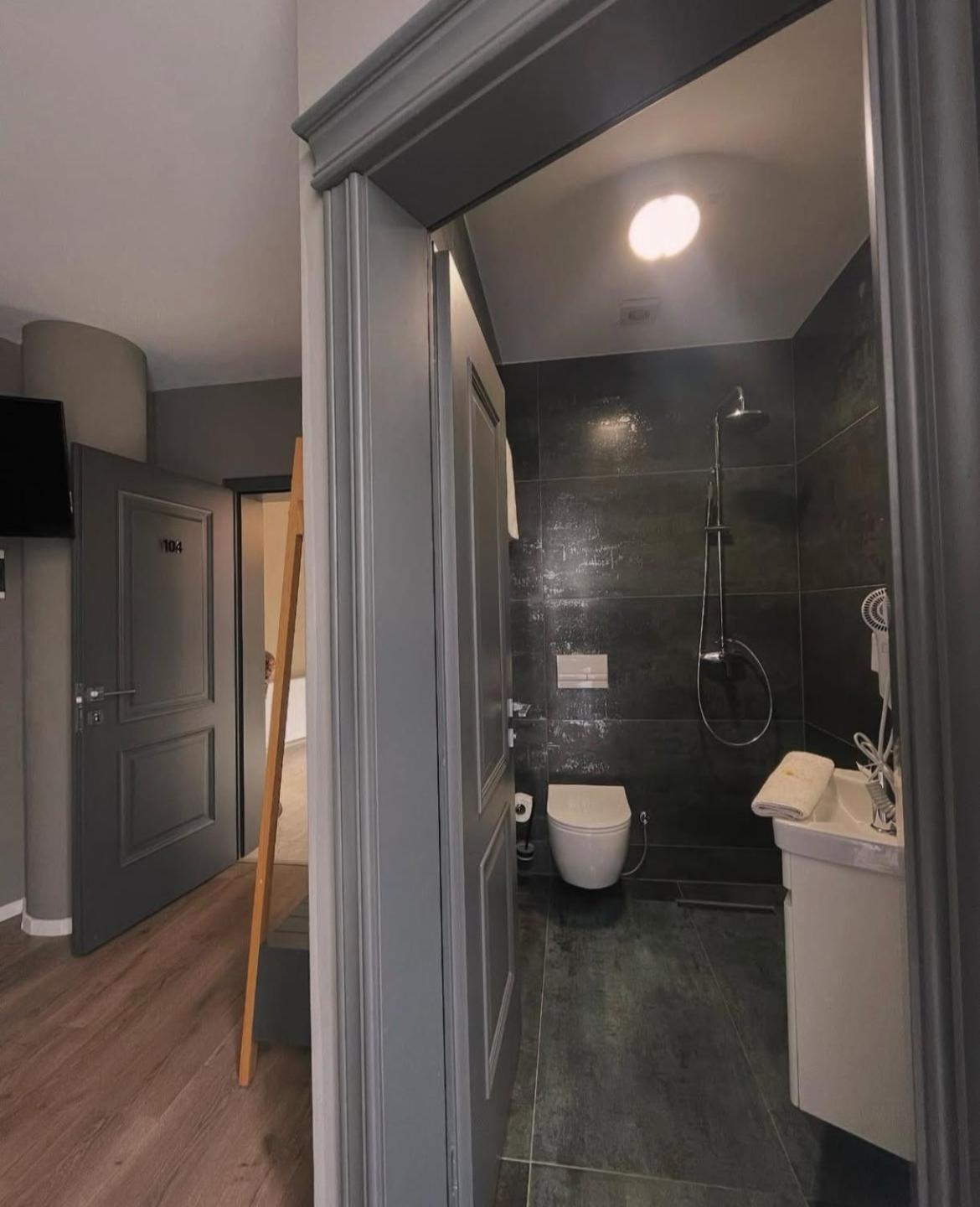 Grand Jnk Boutique Hotel Kukes Екстер'єр фото
